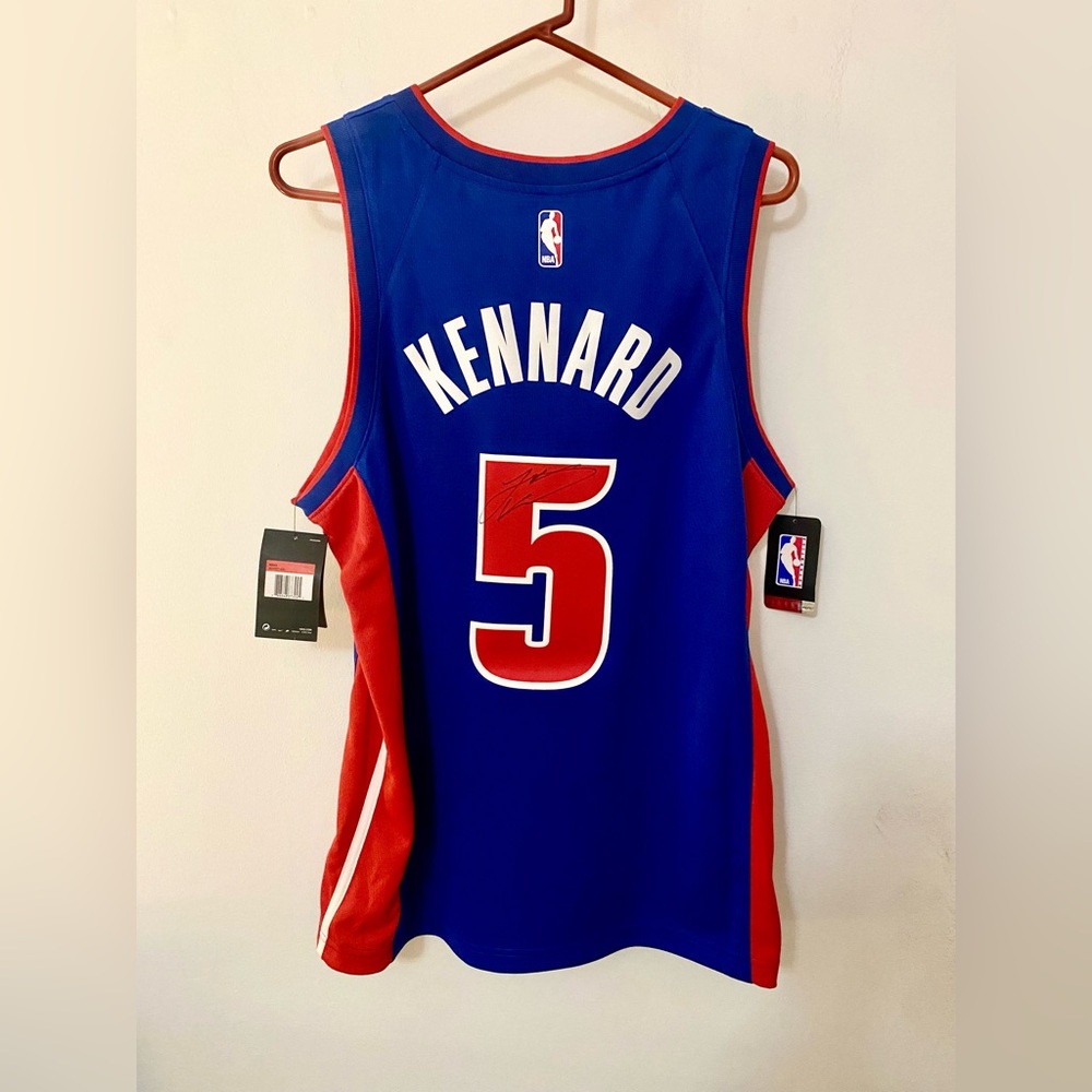 Detroit Pistons Autographed Luke Kennard Jersey